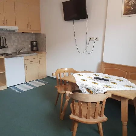 Schützenwirt Aparthotel 3*