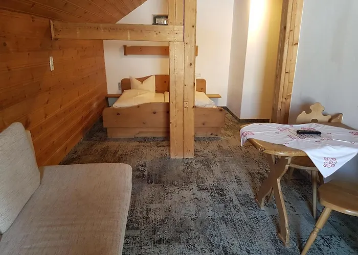 Schuetzenwirt 슈타이나흐 암 브레너