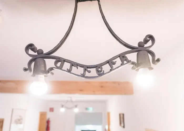 아파트호텔 Schuetzenwirt 슈타이나흐 암 브레너