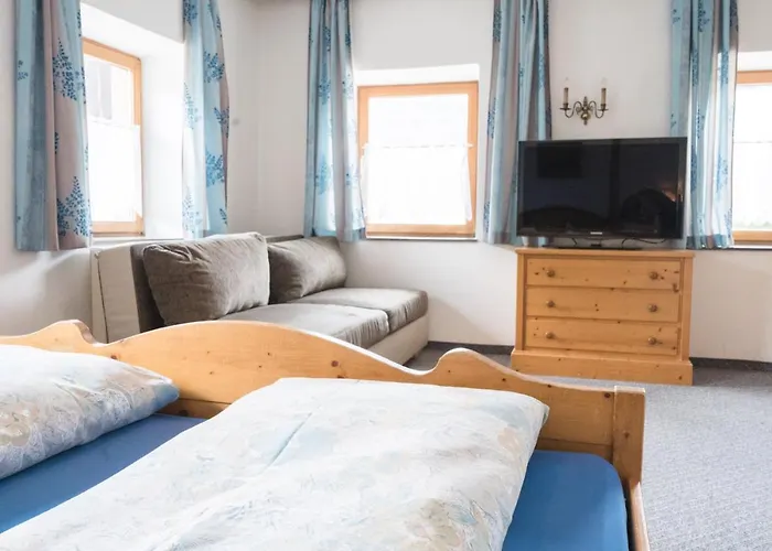 Schuetzenwirt 슈타이나흐 암 브레너