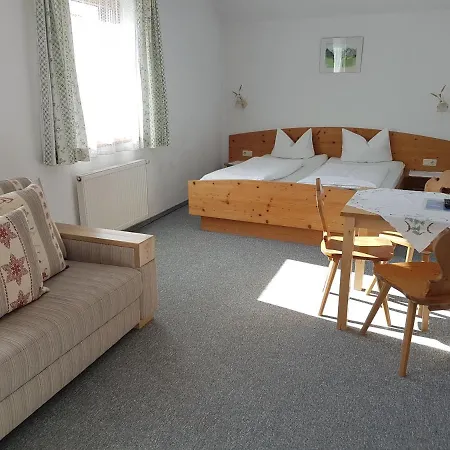 Aparthotel Schuetzenwirt Steinach am Brenner